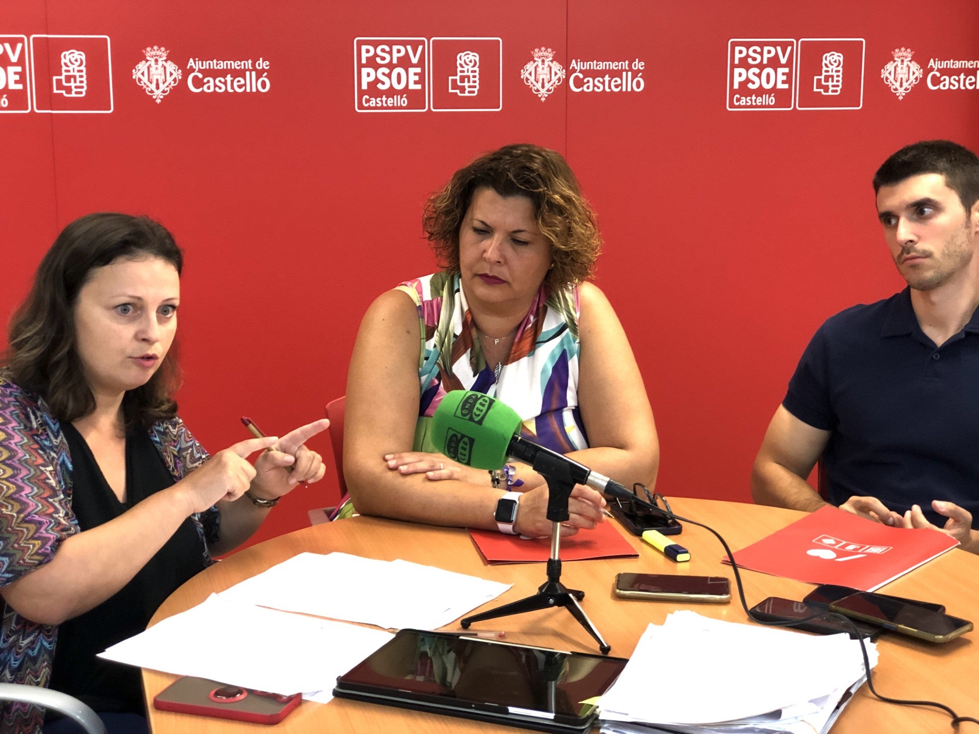El PSPV de Castelló propone rebajar el IBI para compensar el 'basurazo' y gravar a las confesiones religiosas por inmuebles vacíos El PSPV de Castelló propone rebajar el IBI para compensar el 'basurazo' y gravar a las confesiones religiosas por inmuebles vacíos