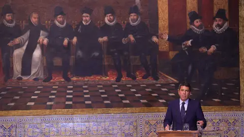 El 'president' de la Generalitat, Carlos Mazón, durante el discurso en el acto del 9 d'Octubre. El 'president' de la Generalitat, Carlos Mazón, durante el discurso en el acto del 9 d'Octubre.