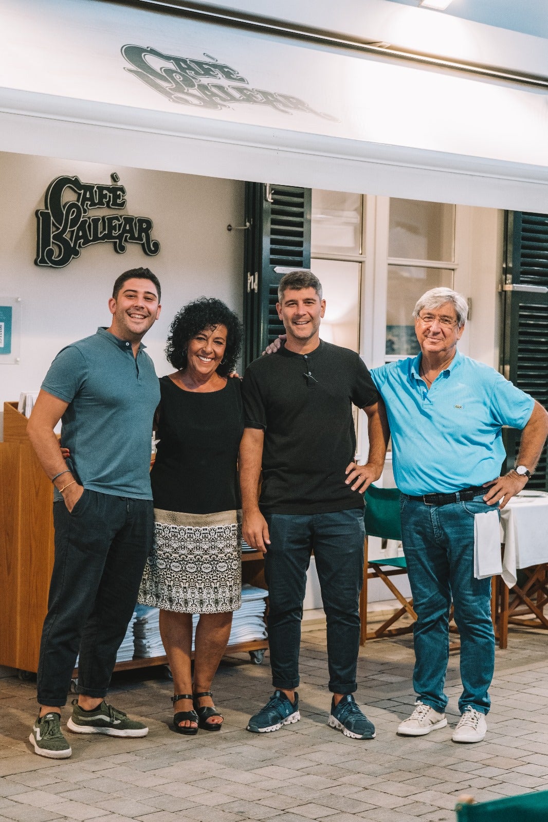 El Cafè Balear de Ciutadella sigue como referente gastronómico tras más de cinco décadas El Cafè Balear de Ciutadella sigue como referente gastronómico tras más de cinco décadas