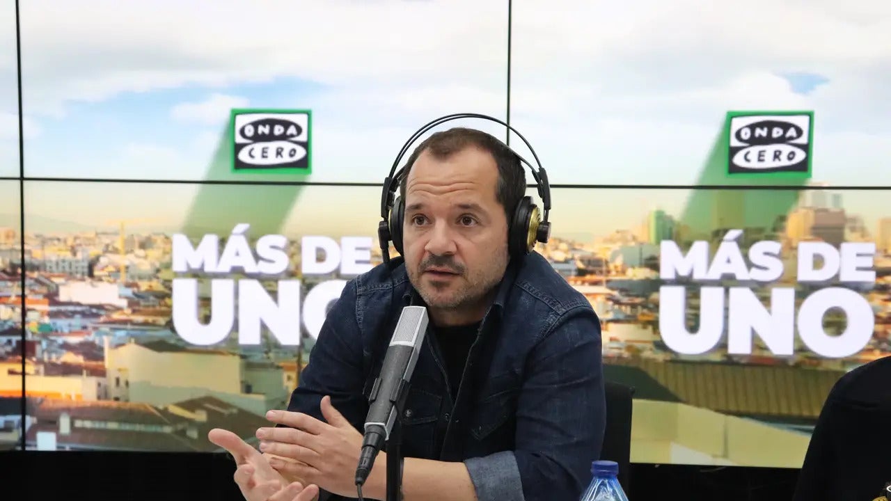 Ángel Martín: "Para que exista una tolerancia es imprescindible aprender a escuchar primero" Ángel Martín: "Para que exista una tolerancia es imprescindible aprender a escuchar primero"