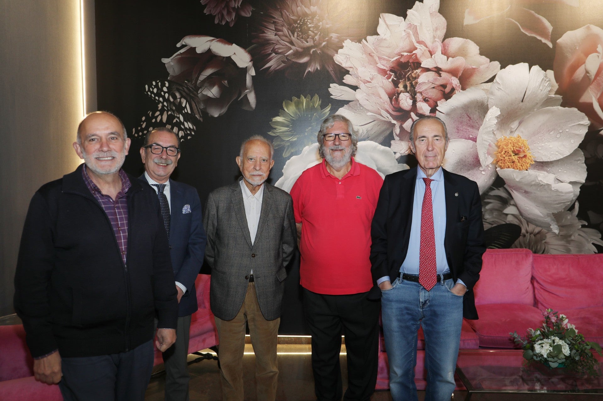 El escritor Pello Pellejero Goñi gana el VII Premio ‘Ramos Ópticos’ al mejor relato sobre jazz El escritor Pello Pellejero Goñi gana el VII Premio ‘Ramos Ópticos’ al mejor relato sobre jazz