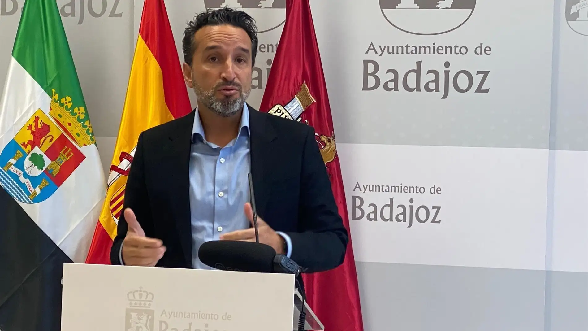 Ricardo Cabezas Ricardo Cabezas