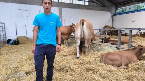 Diego en La Imera con alguna de sus reses