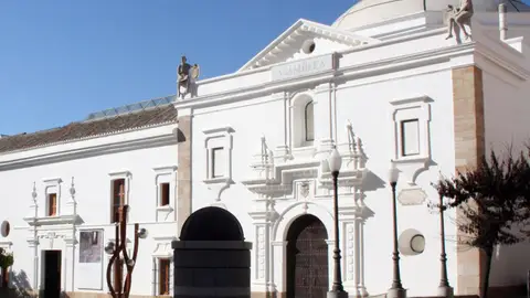 Los Presupuestos extremeños del 2025, el Regadío de Tierra de Barros o las Oposiciones educativas a debate este jueves en Pleno Los Presupuestos extremeños del 2025, el Regadío de Tierra de Barros o las Oposiciones educativas a debate este jueves en Pleno