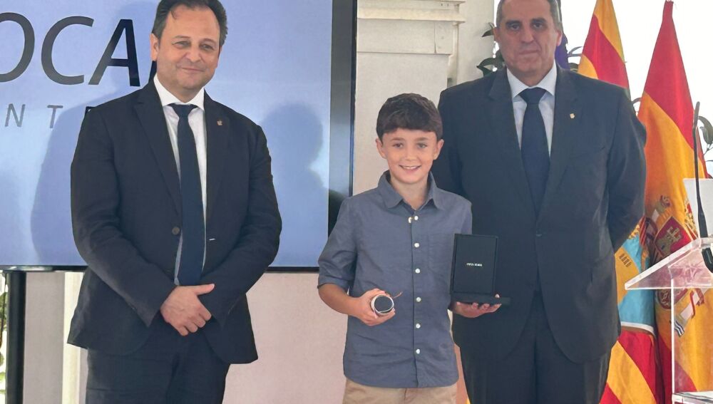 El hijo de Carlos Malberti recibió la medalla de su padre
