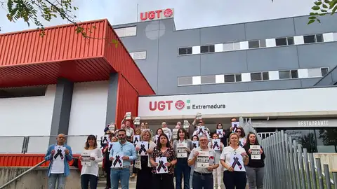 UGT exige un mayor esfuerzo desde las empresas y las administraciones extremeñas para combatir la siniestralidad laboral UGT exige un mayor esfuerzo desde las empresas y las administraciones extremeñas para combatir la siniestralidad laboral