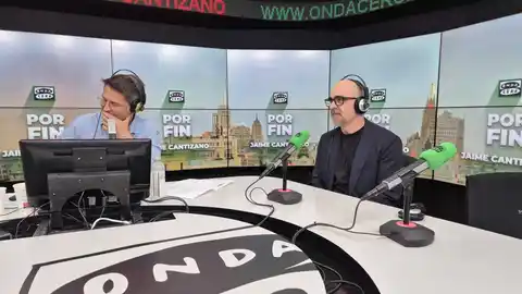 Luis Tosar en los estudios de Onda Cero con Jaime Cantizano Luis Tosar en los estudios de Onda Cero con Jaime Cantizano