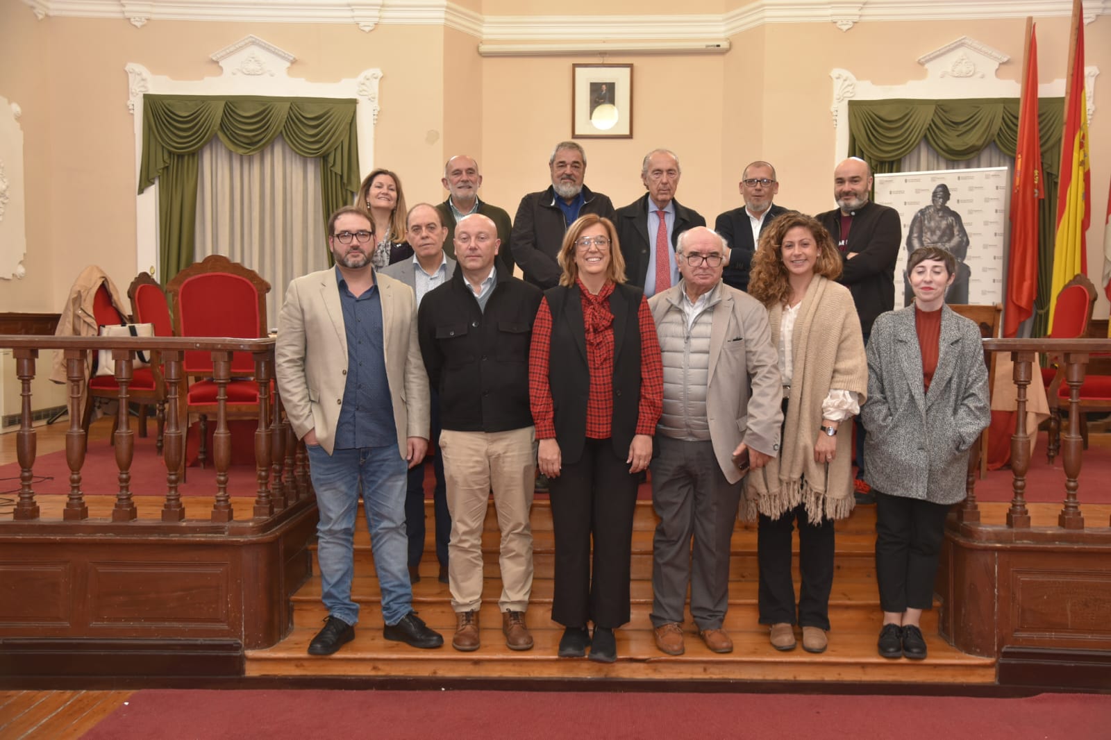El poeta y sacerdote extremeño José Ángel Losada Gahete se alza con el VIII Premio Internacional de Poesía ‘"Jorge Manrique" El poeta y sacerdote extremeño José Ángel Losada Gahete se alza con el VIII Premio Internacional de Poesía ‘"Jorge Manrique"