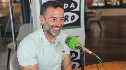 la tertulia deportiva mas de uno alicante 101024