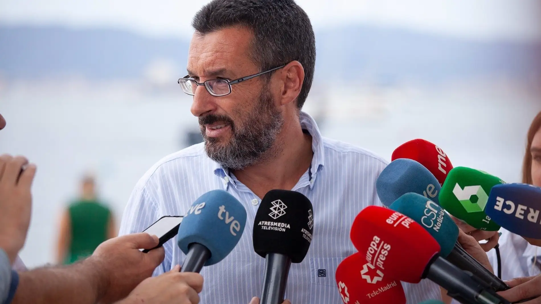 Alcalde de La Línea ve "improbable" un acuerdo sobre Gibraltar a corto plazo y advierte de "colapso" en la Verja Alcalde de La Línea ve "improbable" un acuerdo sobre Gibraltar a corto plazo y advierte de "colapso" en la Verja