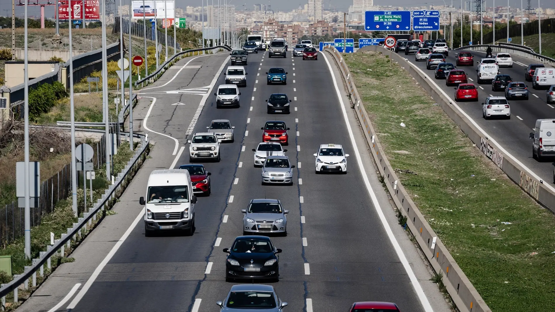 La nueva medida de la DGT en los radares de tramo/ Europa Press La nueva medida de la DGT en los radares de tramo/ Europa Press