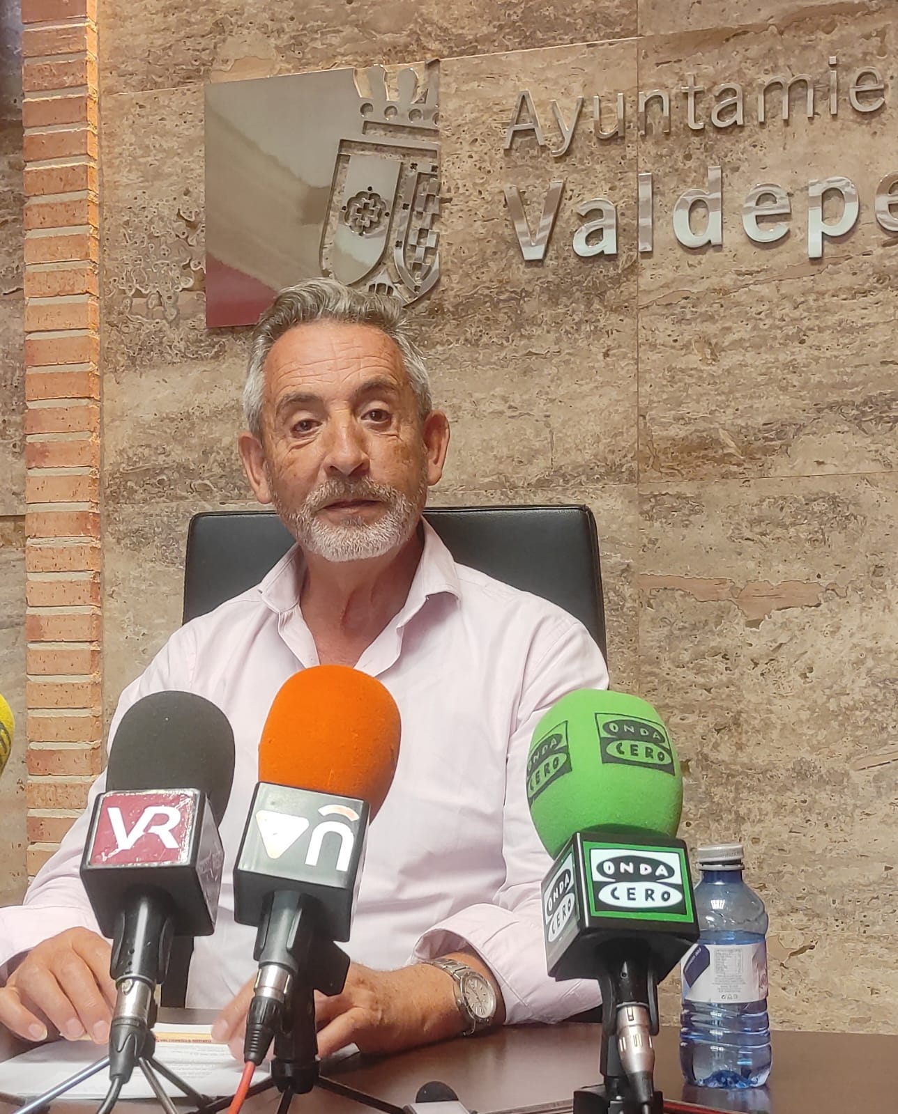 Entrevista al alcalde de Valdepeñas, Jesús Martín Entrevista al alcalde de Valdepeñas, Jesús Martín