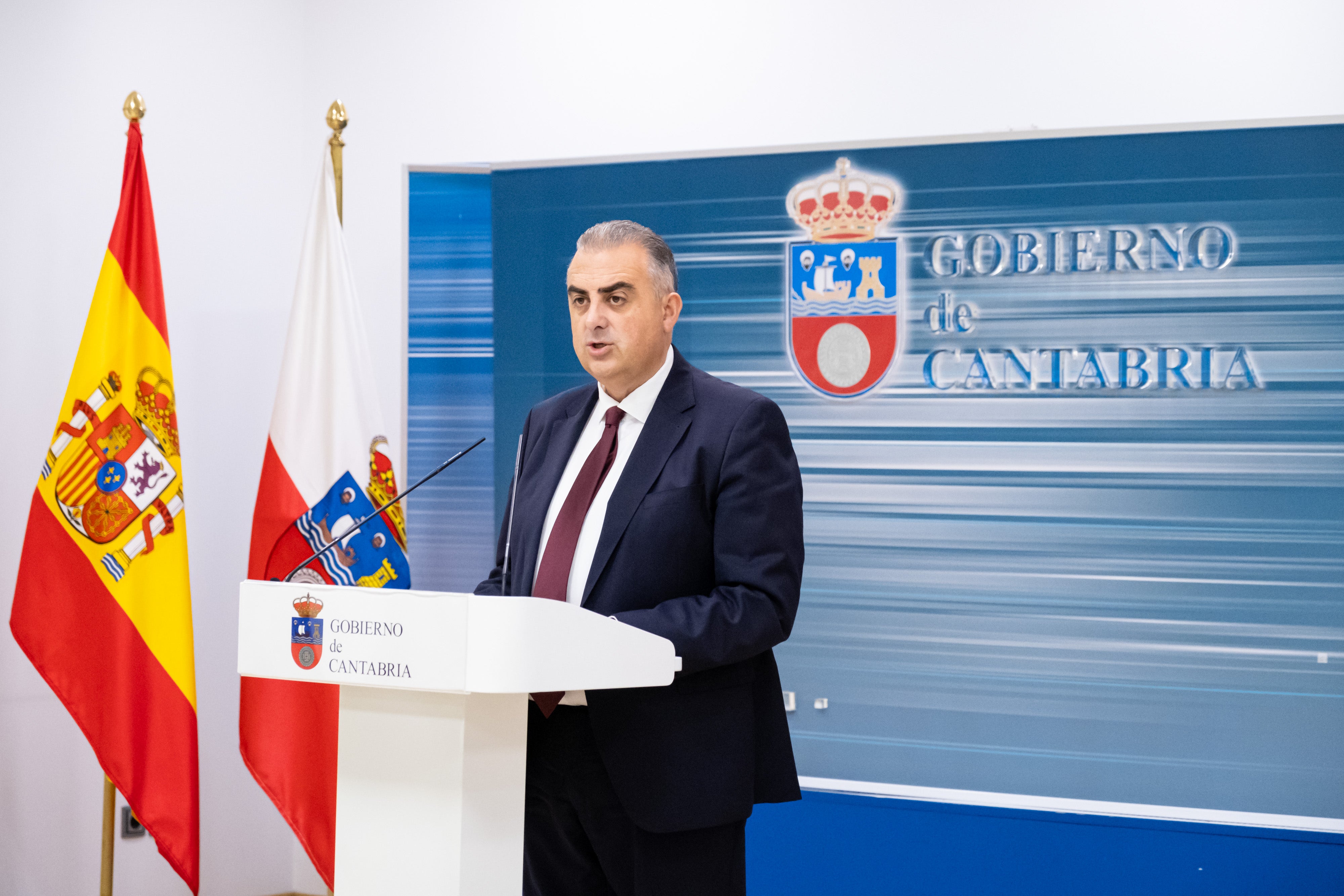 Cantabria exigirá a Sánchez que mantenga la gratuidad de los trenes este año Cantabria exigirá a Sánchez que mantenga la gratuidad de los trenes este año