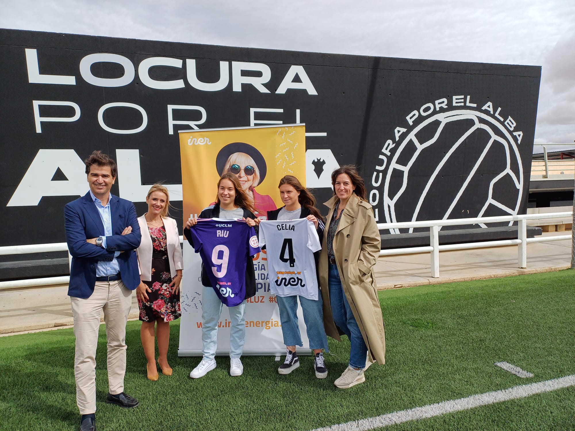 Iner Energía ha presentado su patrocinio en la camiseta De CD Alba Fundación Femenino Iner Energía ha presentado su patrocinio en la camiseta De CD Alba Fundación Femenino