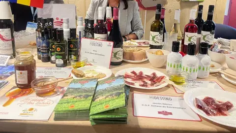 Las Denominaciones de Origen Protegidas cacereñas participan en Bruselas en la Semana Europea de las Regiones y Ciudades Las Denominaciones de Origen Protegidas cacereñas participan en Bruselas en la Semana Europea de las Regiones y Ciudades