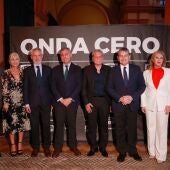 De izq a dcha. José Antonio Nieto, Patricia del Pozo, Ramón Osorio, José Luis Sanz, Manuel Prieto, Antonio Sanz, Carolina España y Rocío Díaz