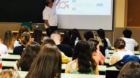 Universitarios extremeños participarán en unas jornadas para detección e intervención de víctimas de violencia de género Universitarios extremeños participarán en unas jornadas para detección e intervención de víctimas de violencia de género