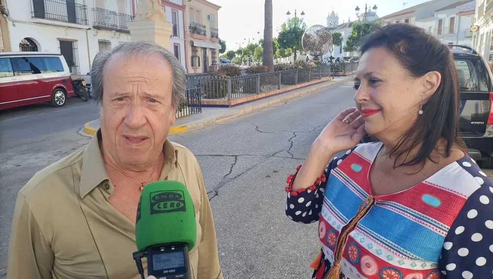 Algunos vecinos de Hinojos intervinieron en el Reto Demográfico de Onda Cero. Algunos vecinos de Hinojos intervinieron en el Reto Demográfico de Onda Cero.