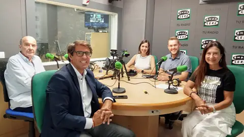 José Ruíz, Juan de Dios Navarro, Esther Díez, Mariano Valera y Mayte Vilaseca José Ruíz, Juan de Dios Navarro, Esther Díez, Mariano Valera y Mayte Vilaseca