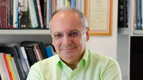 Juan Lerma, investigador del Instituto de Neurociencias de la UMH de Elche y del Consejo Superior de Investigaciones Científicas. Juan Lerma, investigador del Instituto de Neurociencias de la UMH de Elche y del Consejo Superior de Investigaciones Científicas.