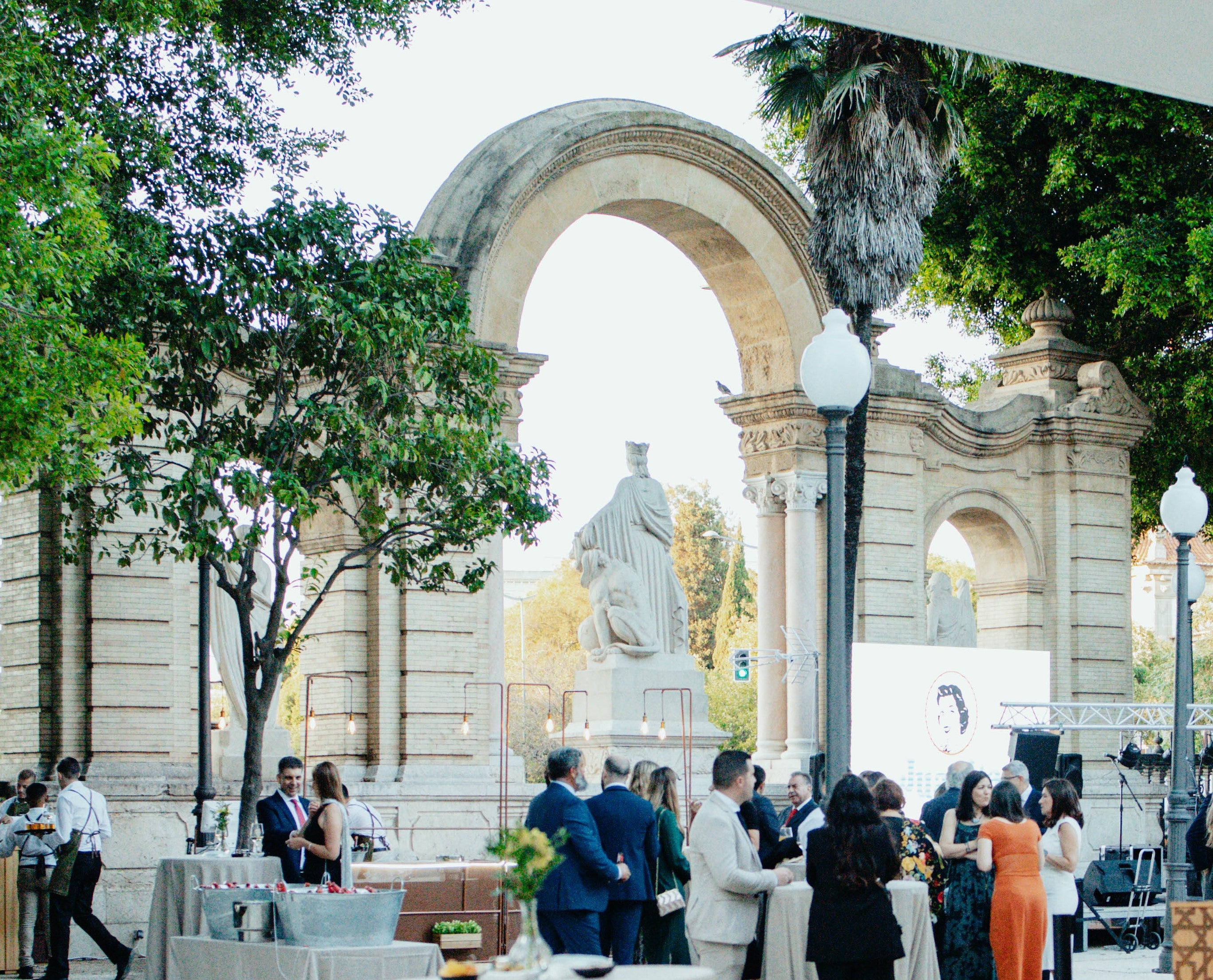 El 29, restaurante y eventos” (Sevilla) acoge una experiencia gastronómica única de la mano de Cervezas Alhambra y Cirque du Soleil El 29, restaurante y eventos” (Sevilla) acoge una experiencia gastronómica única de la mano de Cervezas Alhambra y Cirque du Soleil