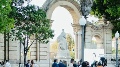 El 29, restaurante y eventos” (Sevilla) acoge una experiencia gastronómica única de la mano de Cervezas Alhambra y Cirque du Soleil El 29, restaurante y eventos” (Sevilla) acoge una experiencia gastronómica única de la mano de Cervezas Alhambra y Cirque du Soleil