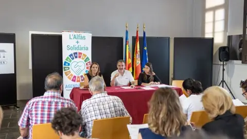 L’Alfàs constituye el Consejo Local de Cooperación al Desarrollo y Voluntariado L’Alfàs constituye el Consejo Local de Cooperación al Desarrollo y Voluntariado