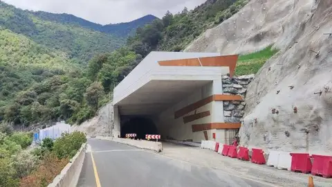 Nuevo túnel en la N-260 de acceso al Valle de Benasque Nuevo túnel en la N-260 de acceso al Valle de Benasque