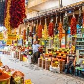 Puesto de especias en los bazares de Gaziantep