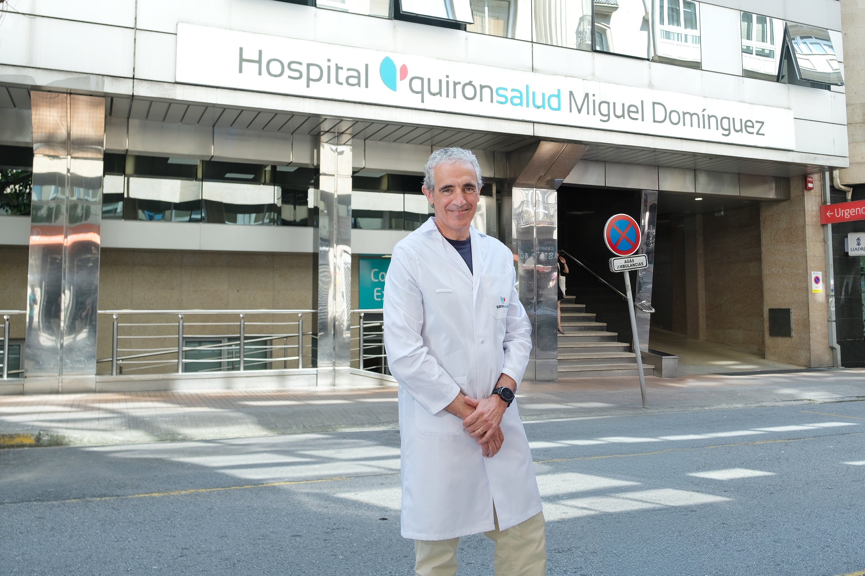 Manuel Ruibal: “Los urólogos fuimos pioneros en la expansión de la cirugía robótica” Manuel Ruibal: “Los urólogos fuimos pioneros en la expansión de la cirugía robótica”