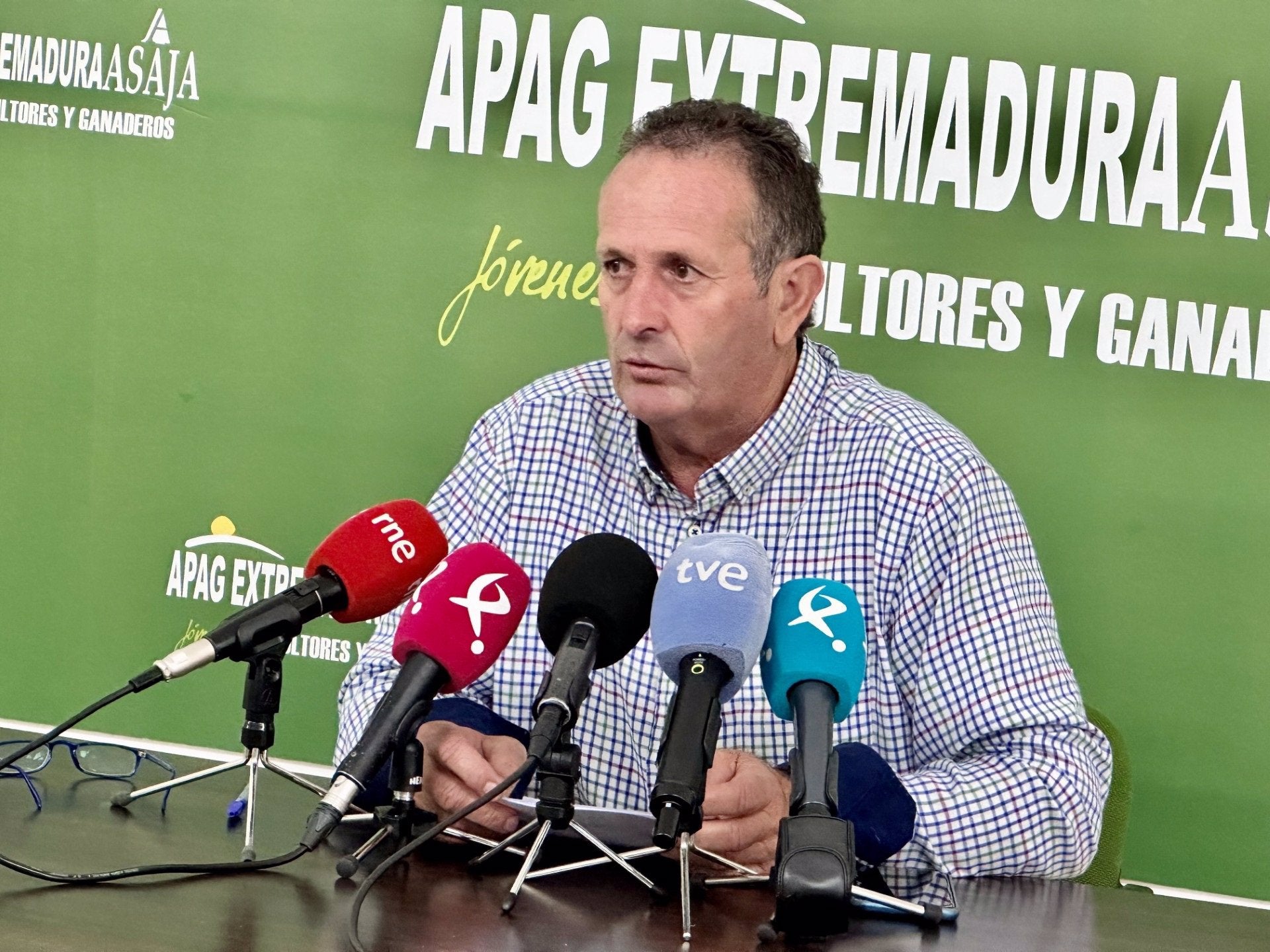 Apag Extremadura denuncia que la Consejería de Agricultura no tramite apenas las autorizaciones de quema controlada de rastrojos Apag Extremadura denuncia que la Consejería de Agricultura no tramite apenas las autorizaciones de quema controlada de rastrojos