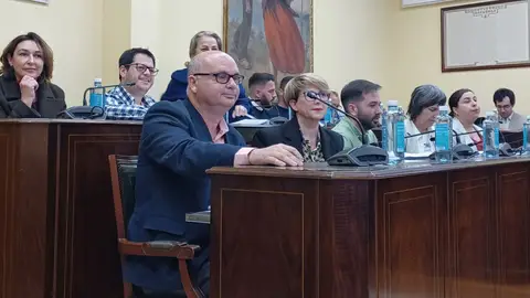 El PSOE alerta de que el PP de La Vila pretende aprobar en el próximo pleno la subida de la tasa del agua y alcantarillado El PSOE alerta de que el PP de La Vila pretende aprobar en el próximo pleno la subida de la tasa del agua y alcantarillado