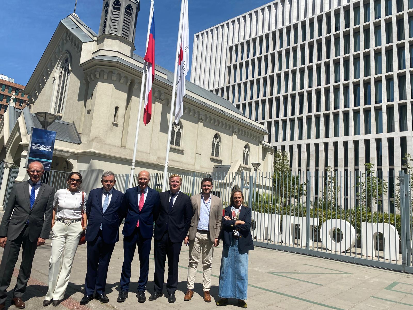 Valoración muy positiva de la delegación extremeña desplazada a Chile para conocer el proyecto de la Universidad Autónoma chilena Valoración muy positiva de la delegación extremeña desplazada a Chile para conocer el proyecto de la Universidad Autónoma chilena