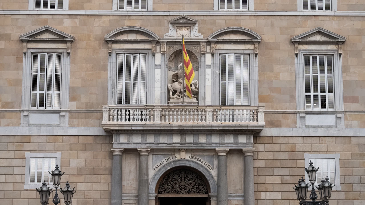 Un catedrático de Economía advierte: el cupo catalán afectará a todas las rentas y las comunidades tendrán que recortar servicios o subir impuestos