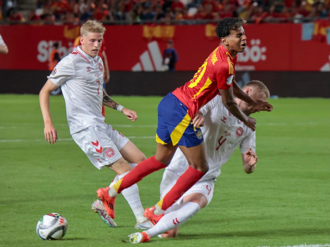 Lamine Yamal abandona la concentración de la Selección Lamine Yamal abandona la concentración de la Selección