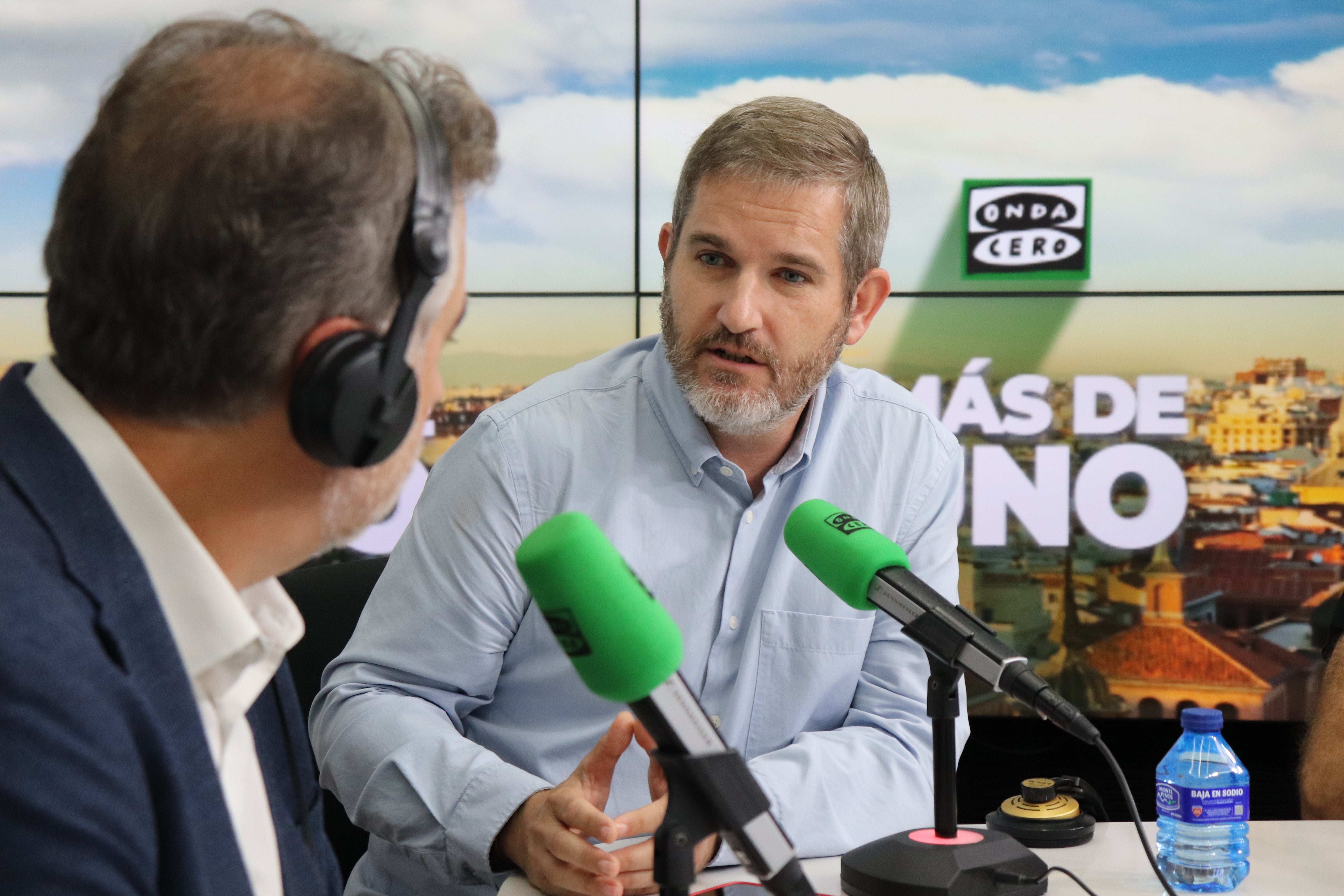 Ignacio Urquizu, del PSOE de Aragón, sobre la batalla interna socialista: "La opinión de la militancia no se escucha" Ignacio Urquizu, del PSOE de Aragón, sobre la batalla interna socialista: "La opinión de la militancia no se escucha"