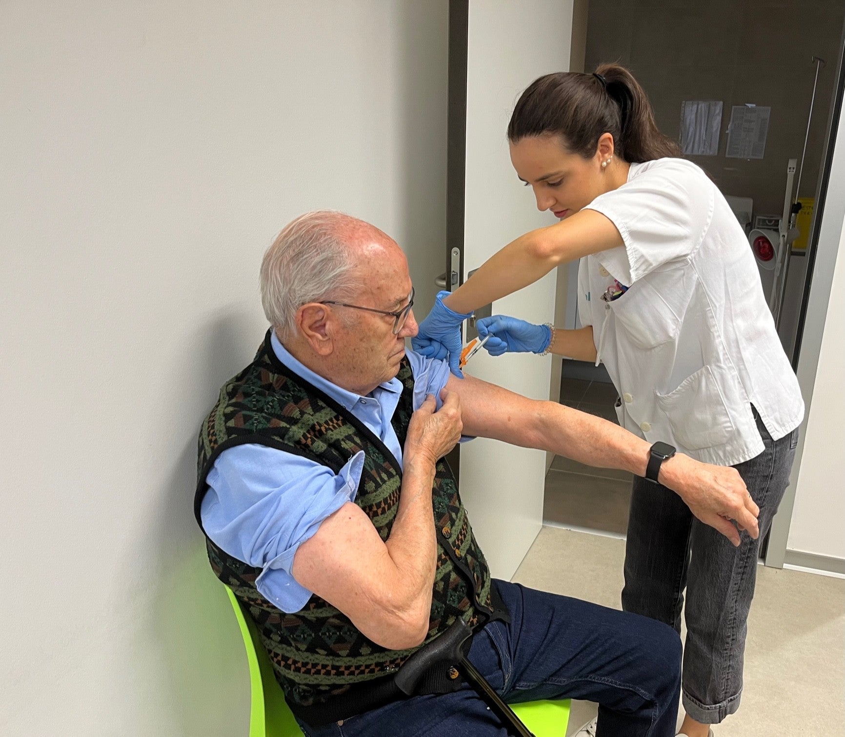 Los centros de salud de Huesca han comenzado la segunda fase de vacunación Los centros de salud de Huesca han comenzado la segunda fase de vacunación