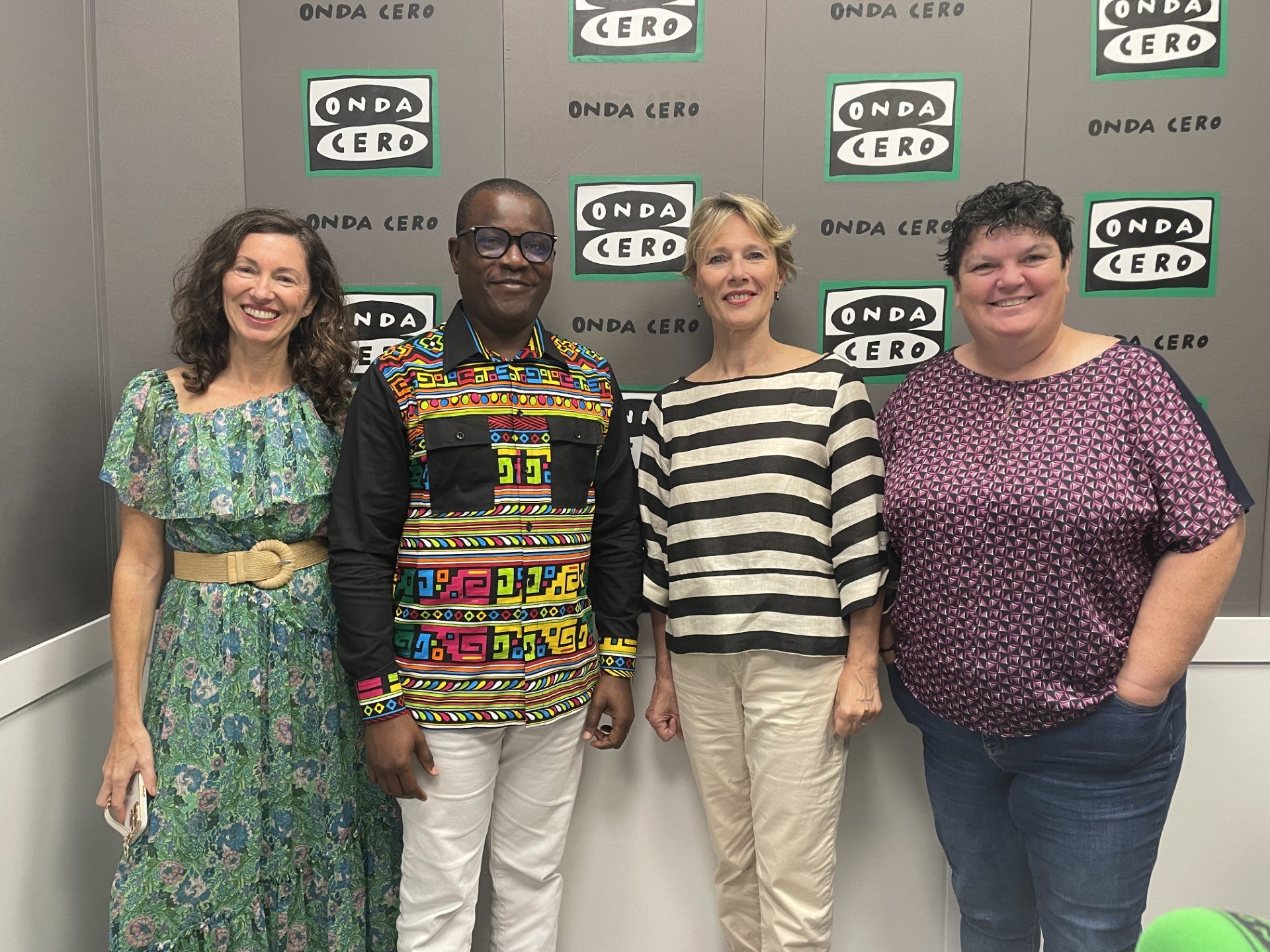 La vuelta al mundo sin salir de l'Alfàs del Pí La vuelta al mundo sin salir de l'Alfàs del Pí