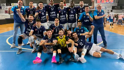 Victoria contundente del UPV Léleman Conqueridor ante el Arenal Emevé Victoria contundente del UPV Léleman Conqueridor ante el Arenal Emevé