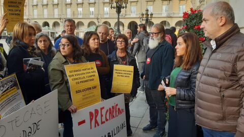 Imagen de archivo de una manifestaci&oacute;n de las empleadas de bibliotecas de A Coru&ntilde;a