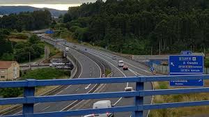 La Xunta rescata las autovías de O Salnés, Barbanza, Ourense-Celanova y Santiago-Brión La Xunta rescata las autovías de O Salnés, Barbanza, Ourense-Celanova y Santiago-Brión
