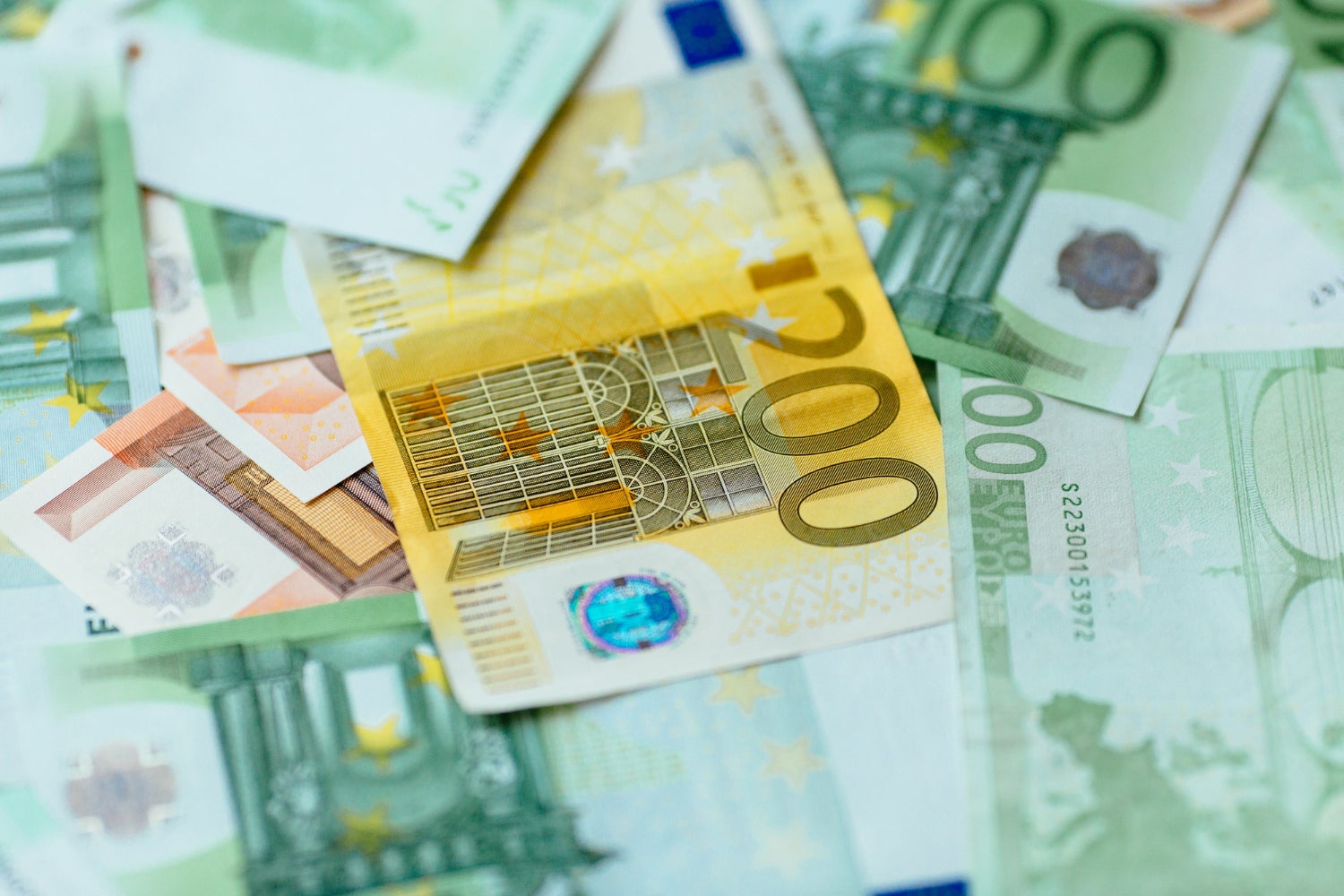 Así subirá la pensión máxima en 2025: aumentará más que el IPC Así subirá la pensión máxima en 2025: aumentará más que el IPC