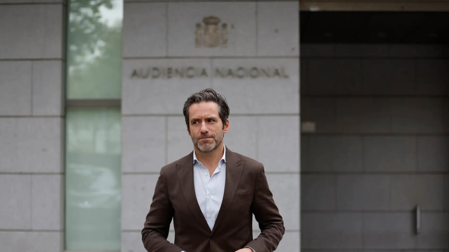 El portavoz del PP, Borja Sémper tras presentar este lunes en la Audiencia Nacional una querella contra el PSOE por el caso Koldo. EFE/Javier Lizón El portavoz del PP, Borja Sémper tras presentar este lunes en la Audiencia Nacional una querella contra el PSOE por el caso Koldo. EFE/Javier Lizón