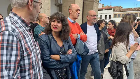 Irene de Miguel denuncia que el gobierno de Guardiola “vulnera el derecho constitucional a la vivienda” Irene de Miguel denuncia que el gobierno de Guardiola “vulnera el derecho constitucional a la vivienda”
