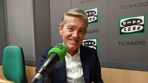 V&iacute;ctor Santos