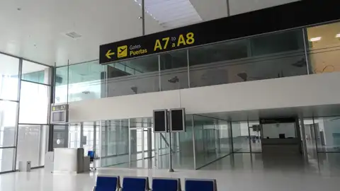 Instalaciones del aeropuerto de Ciudad Real Instalaciones del aeropuerto de Ciudad Real