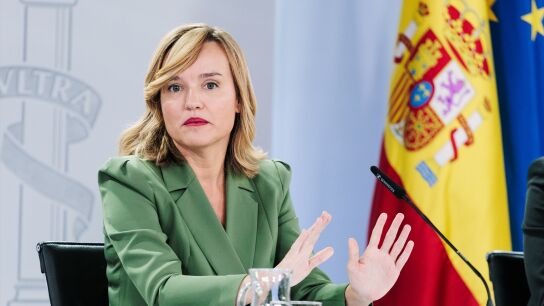 La ministra de Educaci&oacute;n, Formaci&oacute;n Profesional y Deportes y portavoz del Gobierno, Pilar Alegr&iacute;a/ Carlos Luj&aacute;n / Europa Press