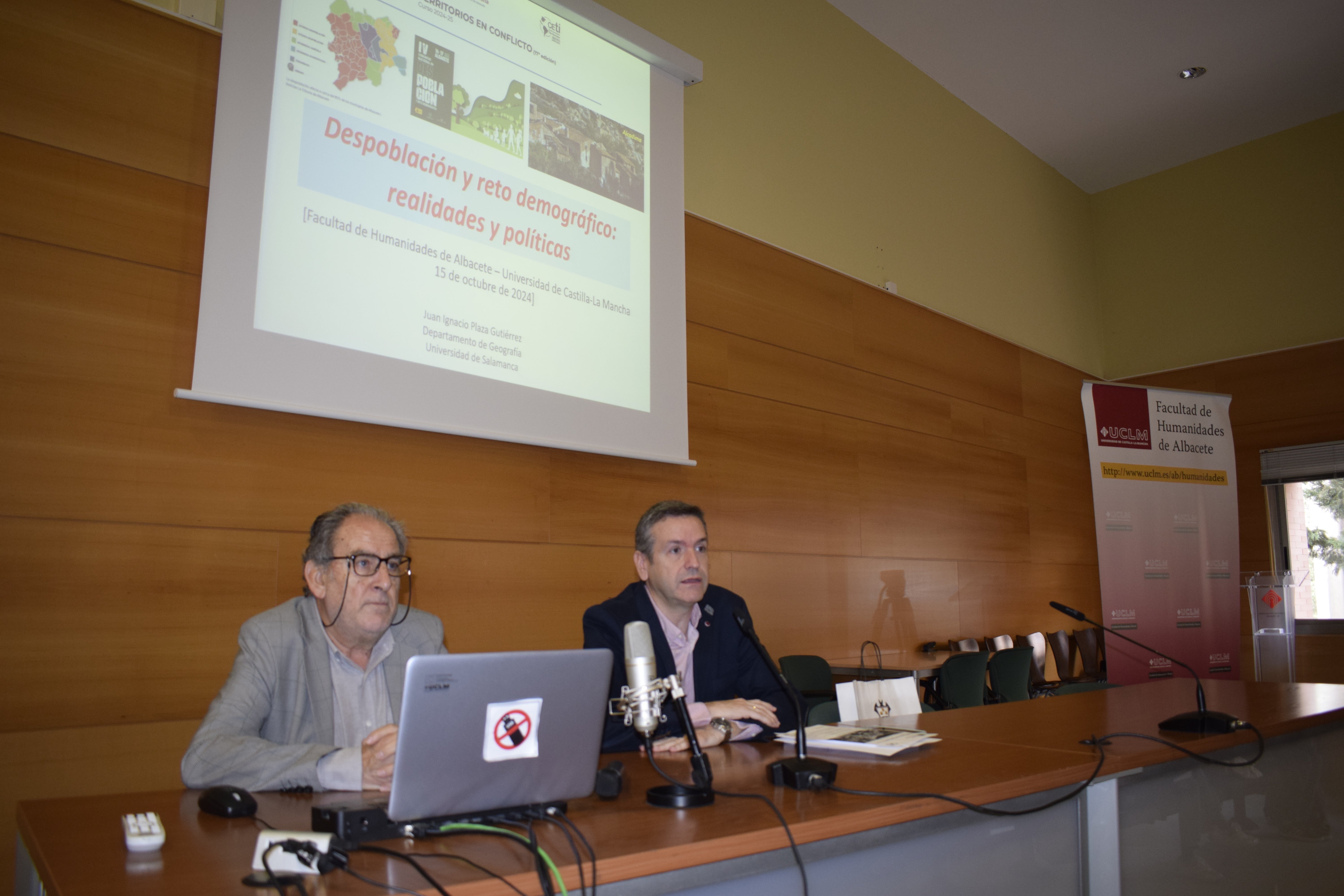 La despoblación y el reto demográfico centran el XVII curso de la UCLM ‘Territorios en Conflicto’ La despoblación y el reto demográfico centran el XVII curso de la UCLM ‘Territorios en Conflicto’