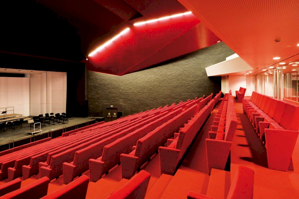 Els teatres de Barcelona fan rècord d'espectadors al 2024 Els teatres de Barcelona fan rècord d'espectadors al 2024