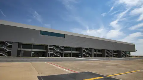 Pista de aterrizaje del aeropuerto de Ciudad Real Pista de aterrizaje del aeropuerto de Ciudad Real